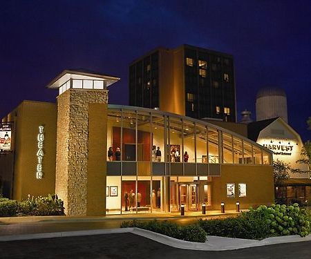 野山鸡度假酒店 圣查尔斯 外观 照片